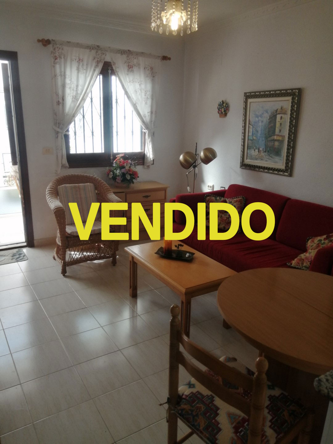 Maravilloso bungalow con 1 dormitorio en Torrevieja